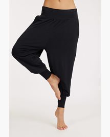 Yogabyxor Isa Yoga Harem Pants, Urban Black - Urban Goddess